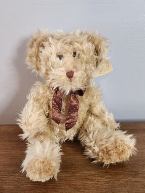 Russ Radcliffe Pre Owned With Tags Bears From The Past